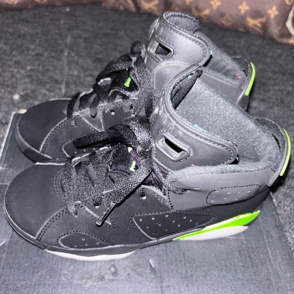 Jordan - Picture 2 of 10